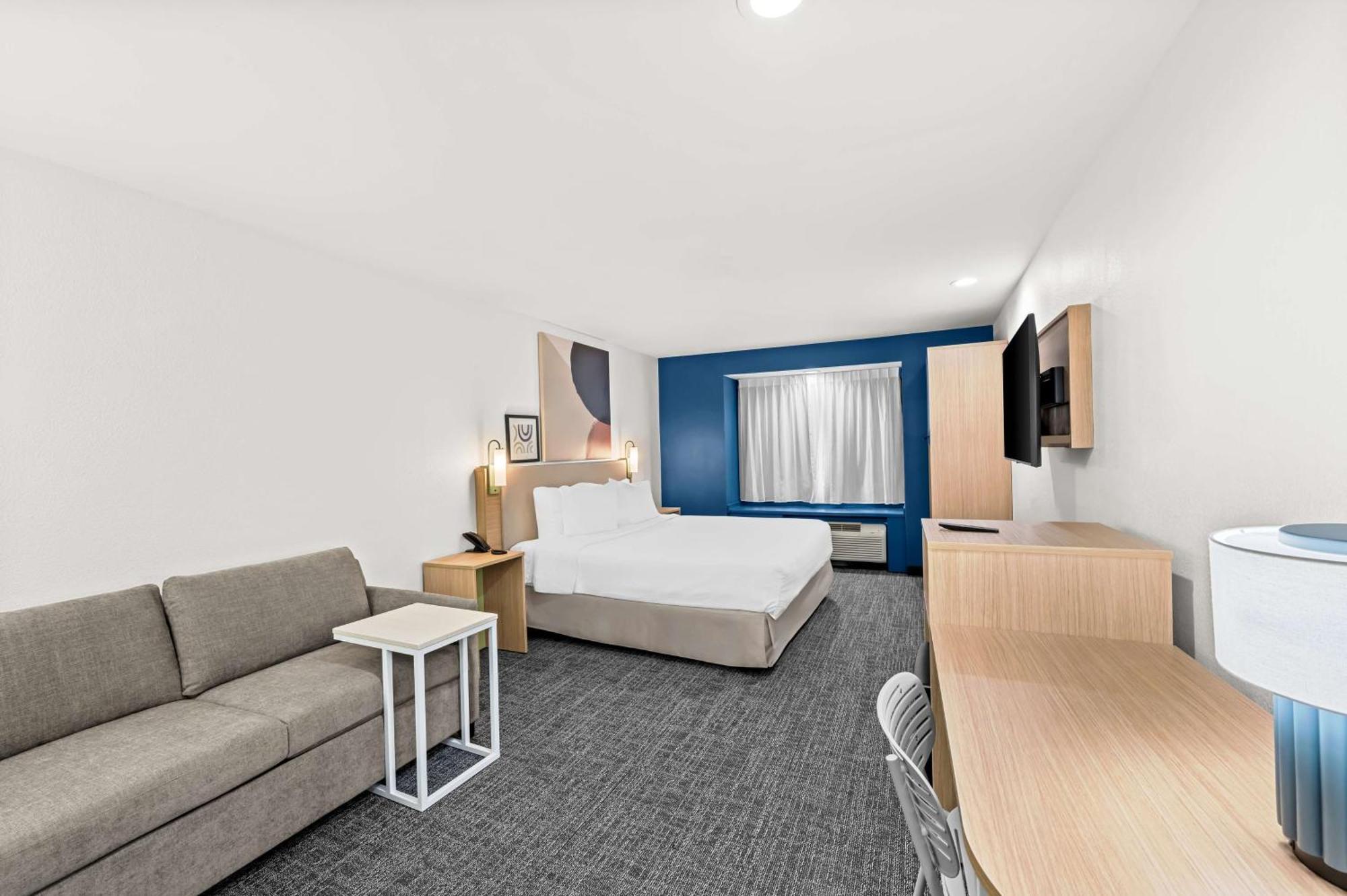 Spark By Hilton Sterling Dulles Airport Exteriör bild