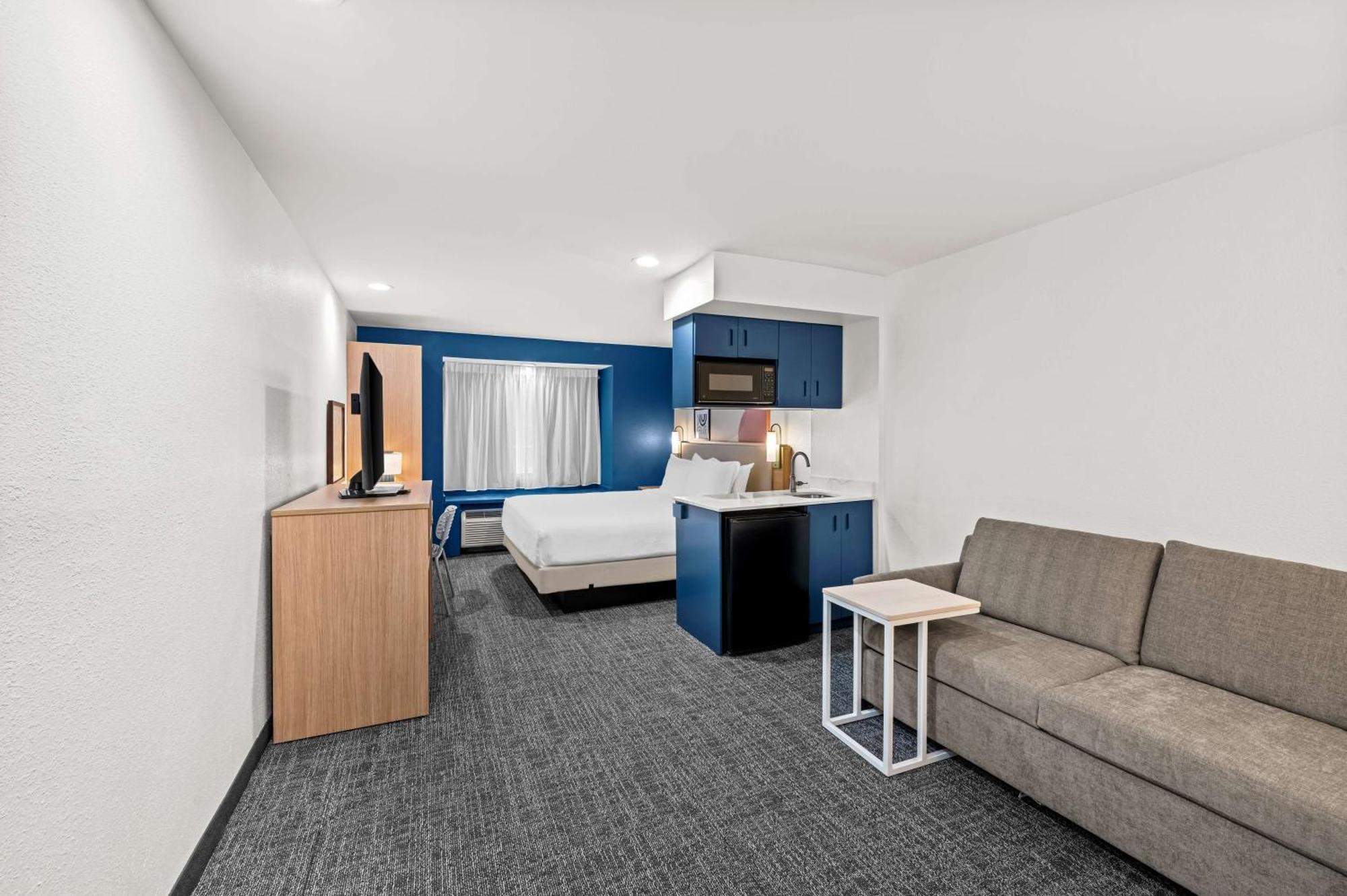 Spark By Hilton Sterling Dulles Airport Exteriör bild