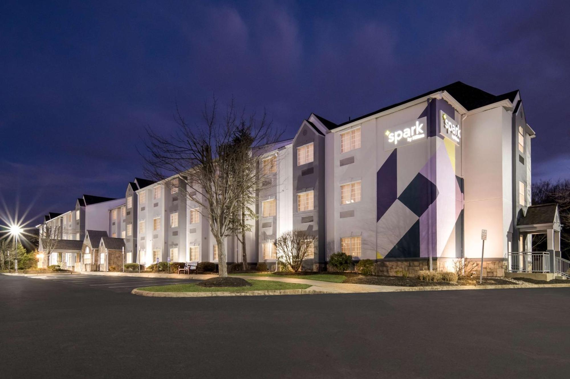Spark By Hilton Sterling Dulles Airport Exteriör bild
